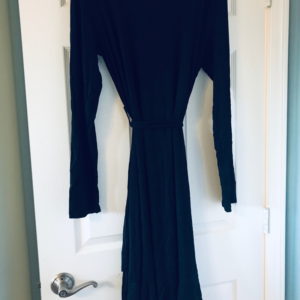 Kyerivs - Ruffle Dress - Picture 2 of 7